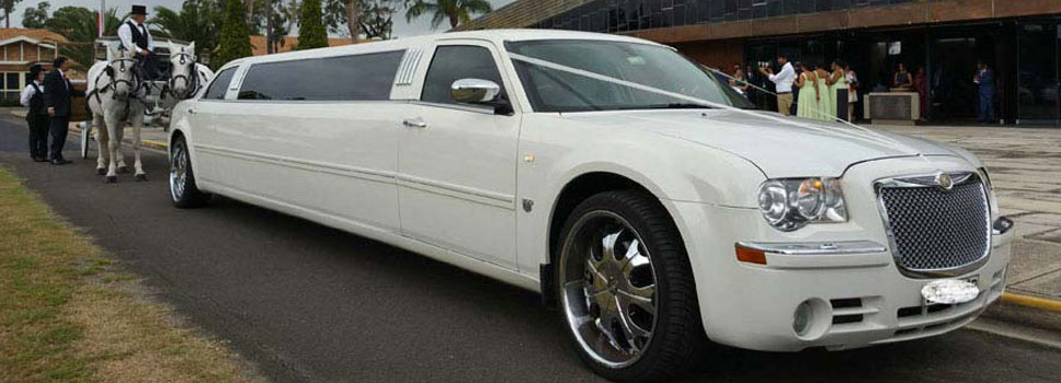 Chrysler limo seen